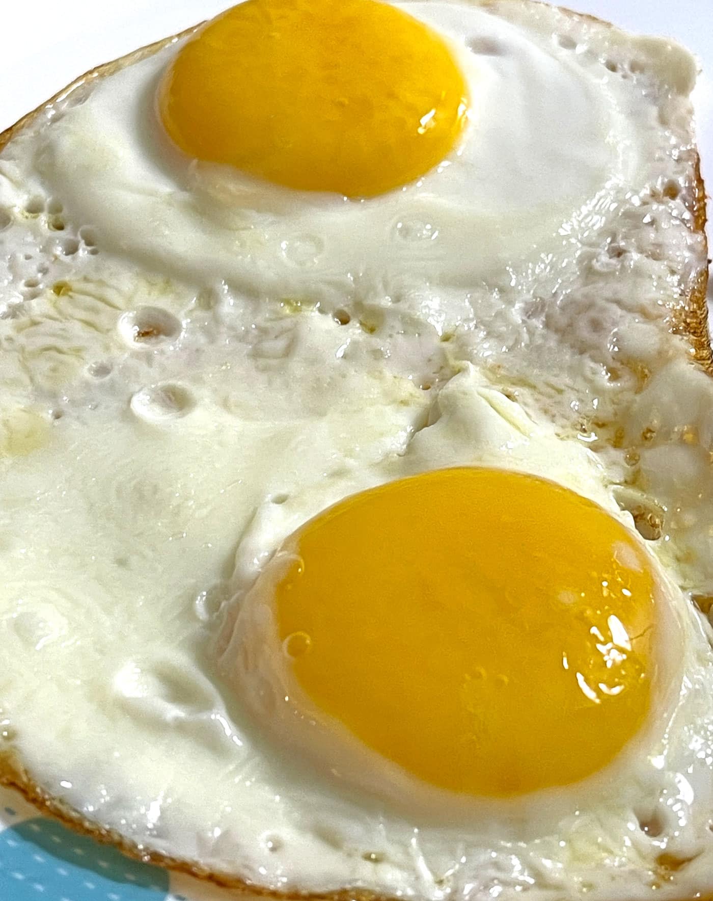 sunny side up eggs