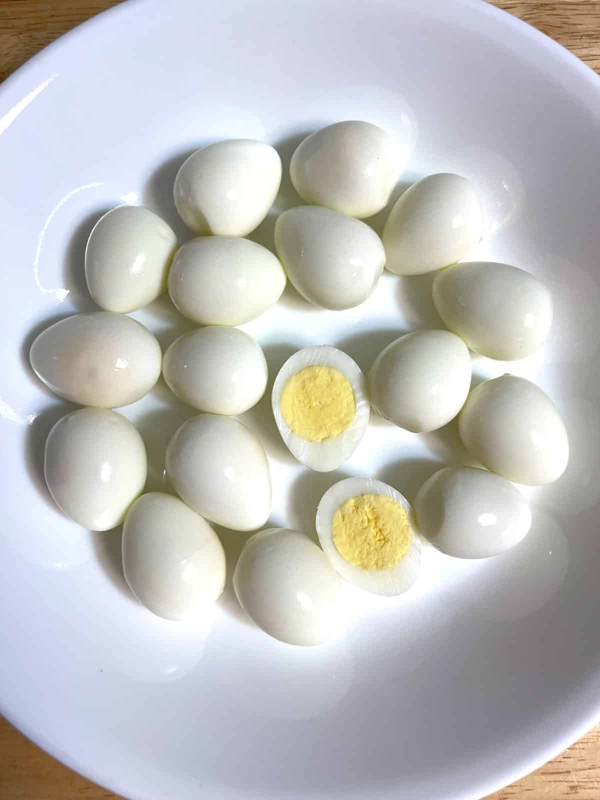 hard boiled quail eggs